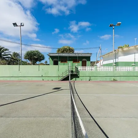 5br House - Pool & Parking - Tennis Court Villa Las Palmas de Gran Canaria
