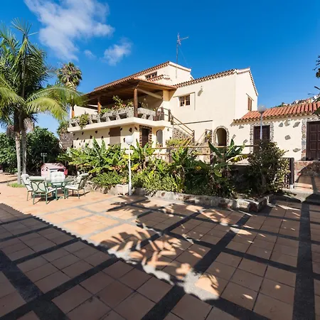5br House - Pool & Parking - Tennis Court *