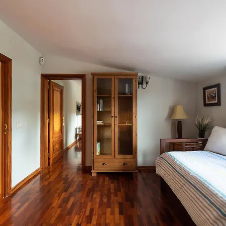 5br House - Pool & Parking - Tennis Court Βίλα