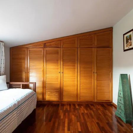 5br House - Pool & Parking - Tennis Court Villa