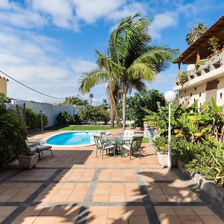 5br House - Pool & Parking - Tennis Court Βίλα *