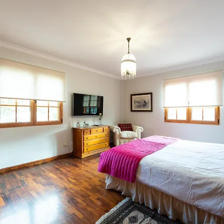 5br House - Pool & Parking - Tennis Court *