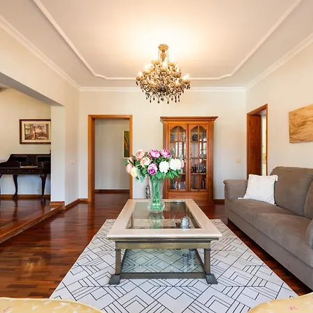 5br House - Pool & Parking - Tennis Court Βίλα